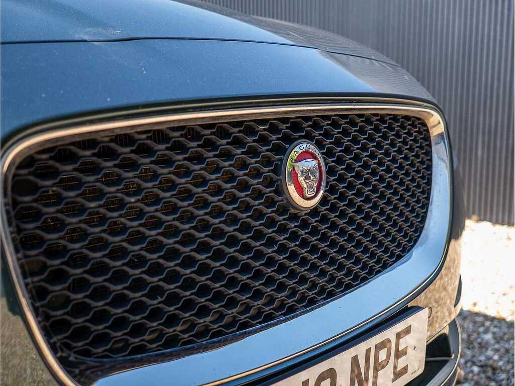 Jaguar F-Pace Portfolio Awd D HD18NPE Green #3
