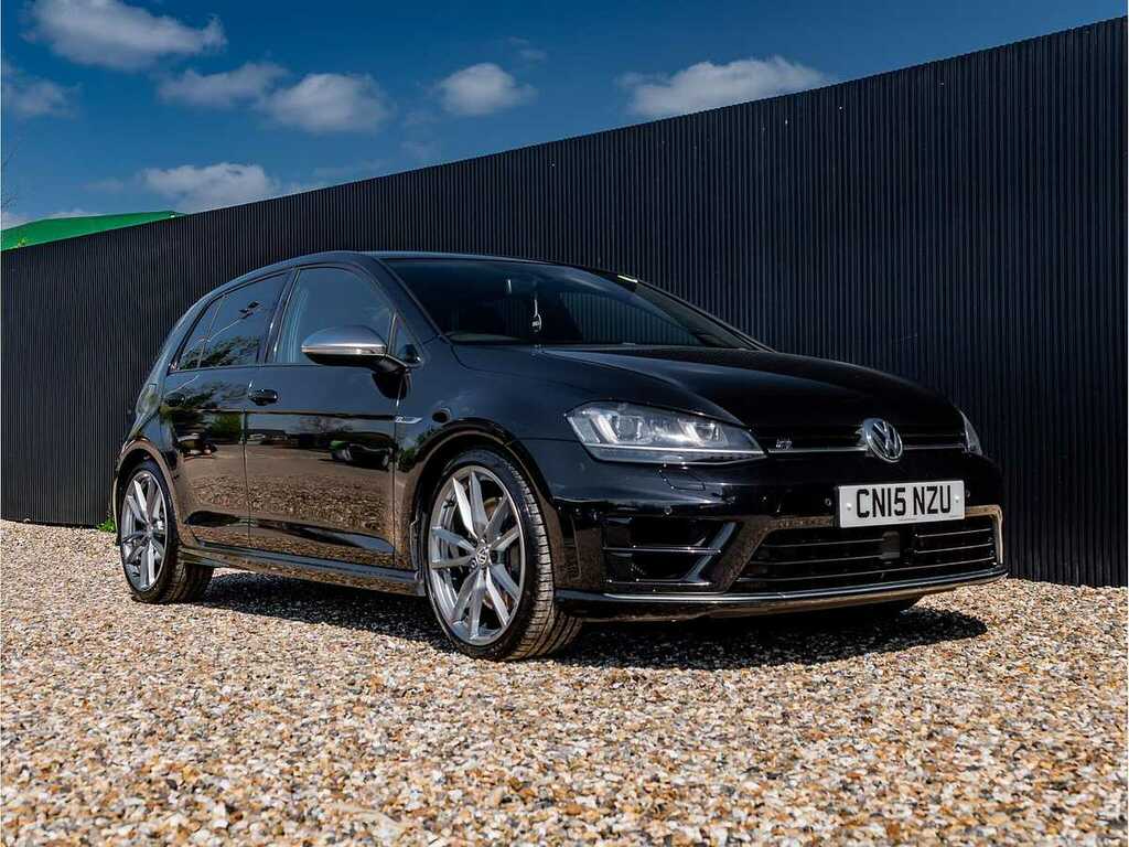 Volkswagen Golf R Black