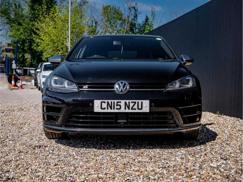 Volkswagen Golf R Black #2