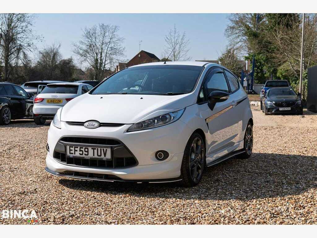 Ford Fiesta Zetec S 120 EF59TUV White #3