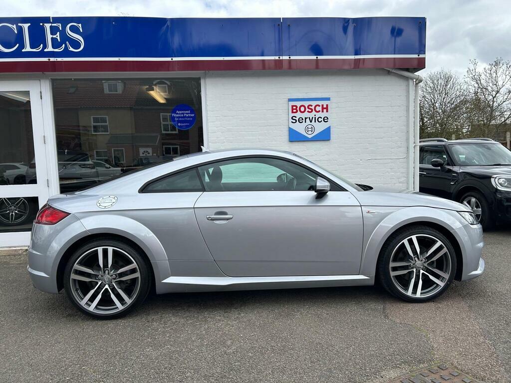 Audi TT 2.0 Tfsi S Line Coupe DK65VPG Silver #5