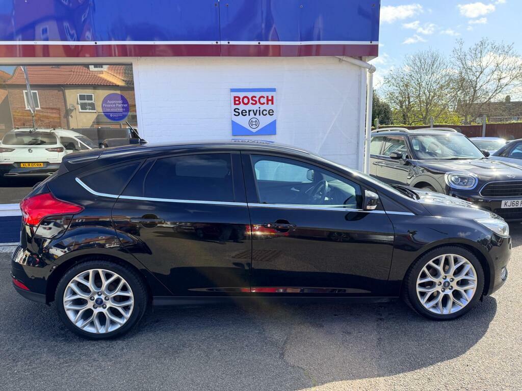 Ford Focus 1.5 Tdci Titanium X Euro 6 S S WR67YGJ Black #4