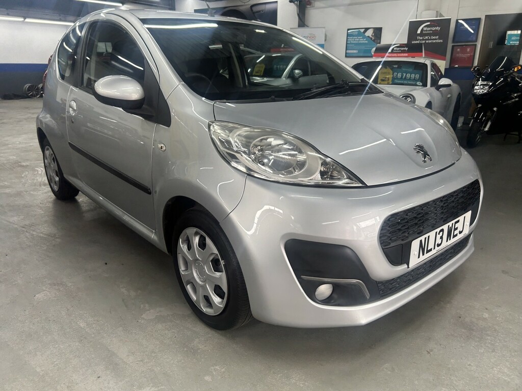 Peugeot 107 Hatchback 1.0 12V Active 201313 Silver