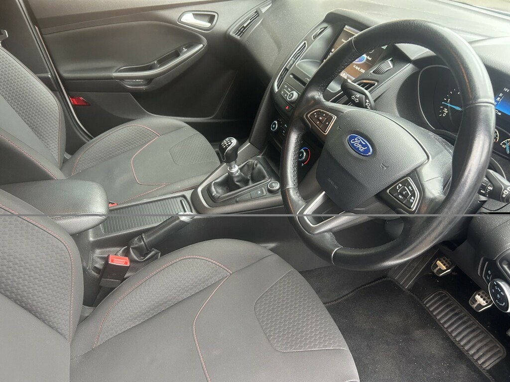 Ford Focus Estate 1.5 Tdci Zetec S 201616 WX16SLV White #6