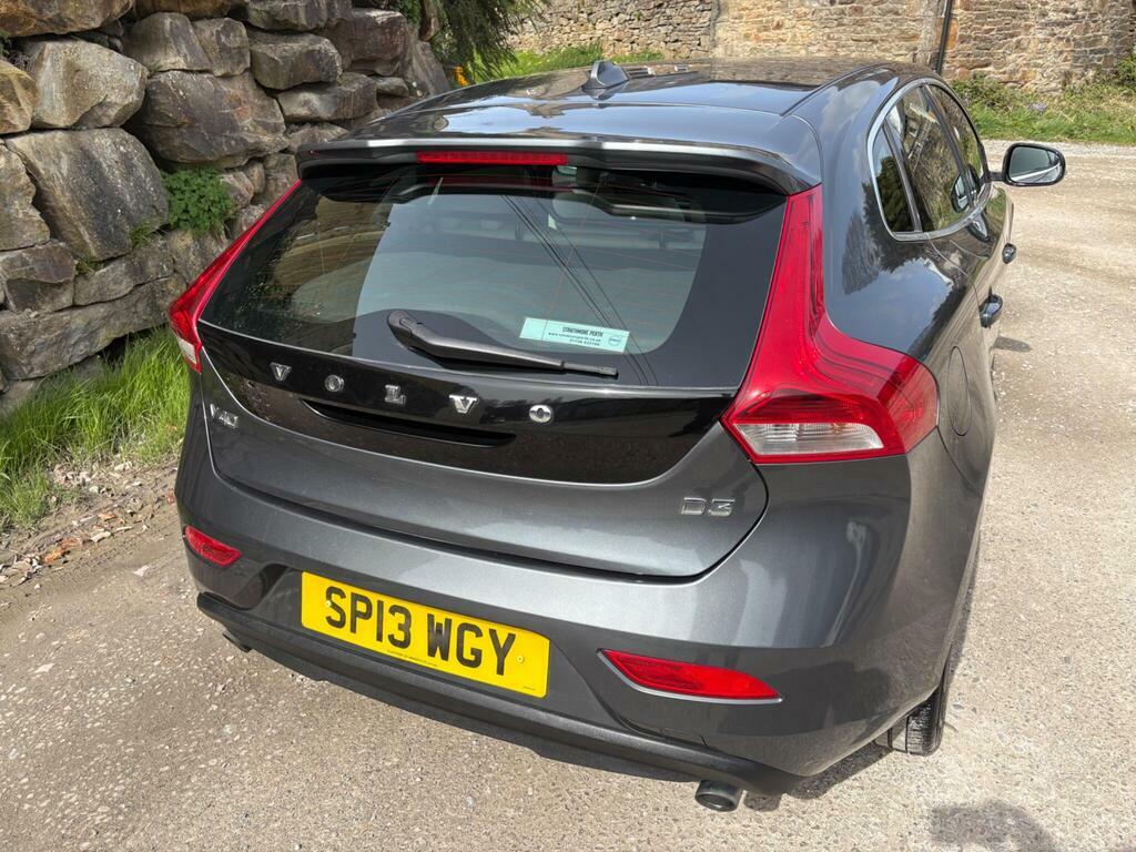 Volvo V40 2.0 D3 Se Lux Nav Geartronic Euro 5 S S SP13WGY Grey #4