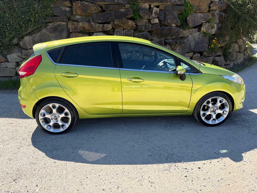 Ford Fiesta 1.6 Titanium Green #2
