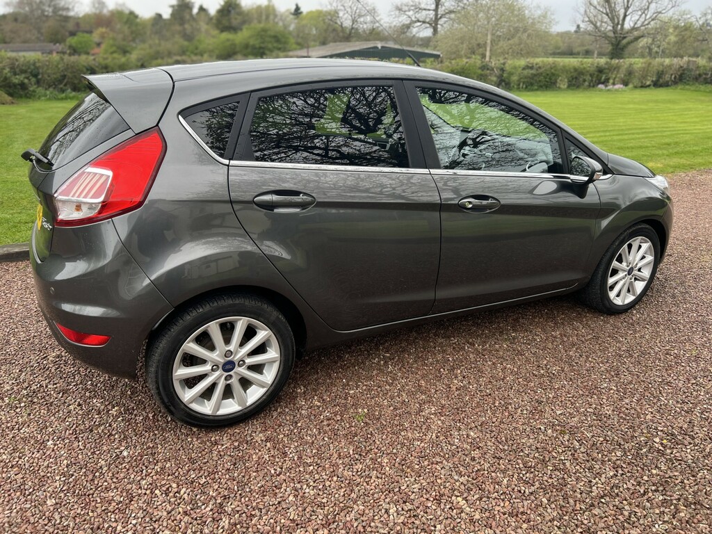 Ford Fiesta 1.5 Tdci Titanium 2017 SK17DDJ Grey #6