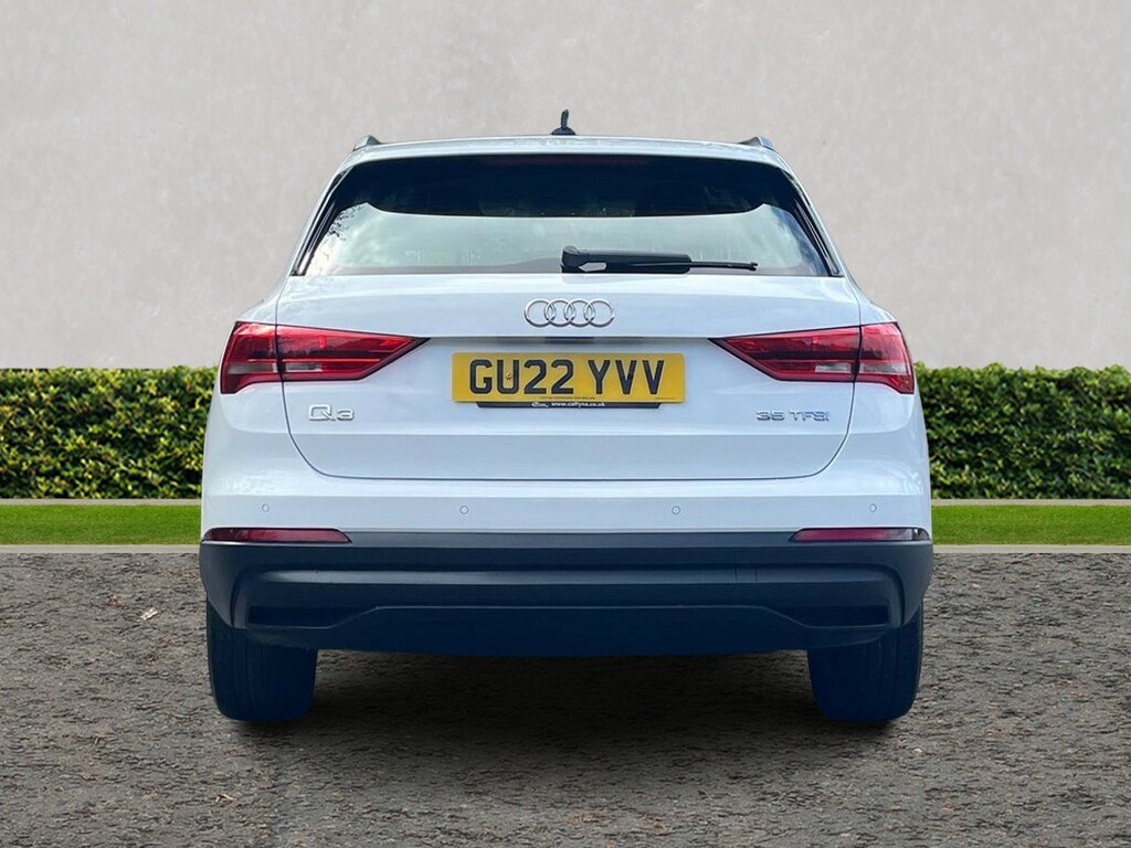 Audi Q3 Technik 35 Tfsi GU22YVV White #4
