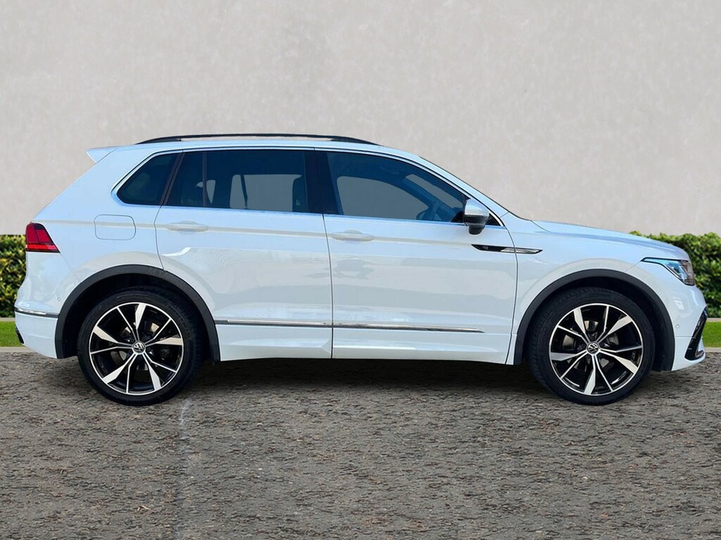 Volkswagen Tiguan 1.5 Tsi 150 R-line Dsg GV22JPY White #2