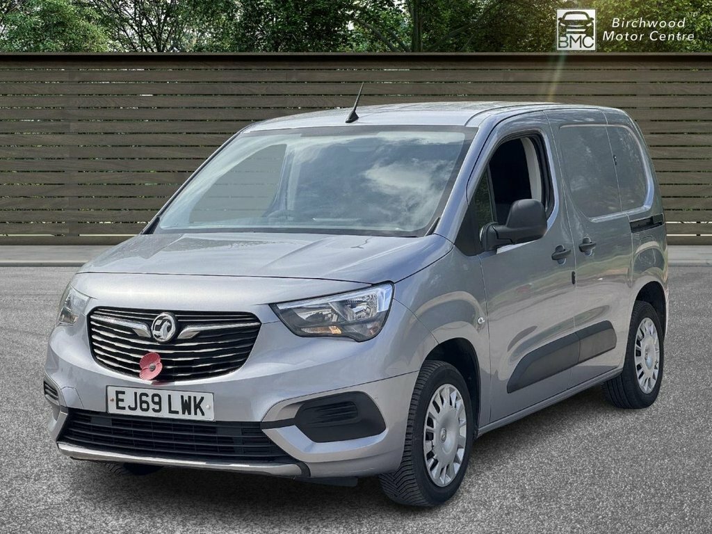 Vauxhall Combo 1.2L Sportive Grey #3