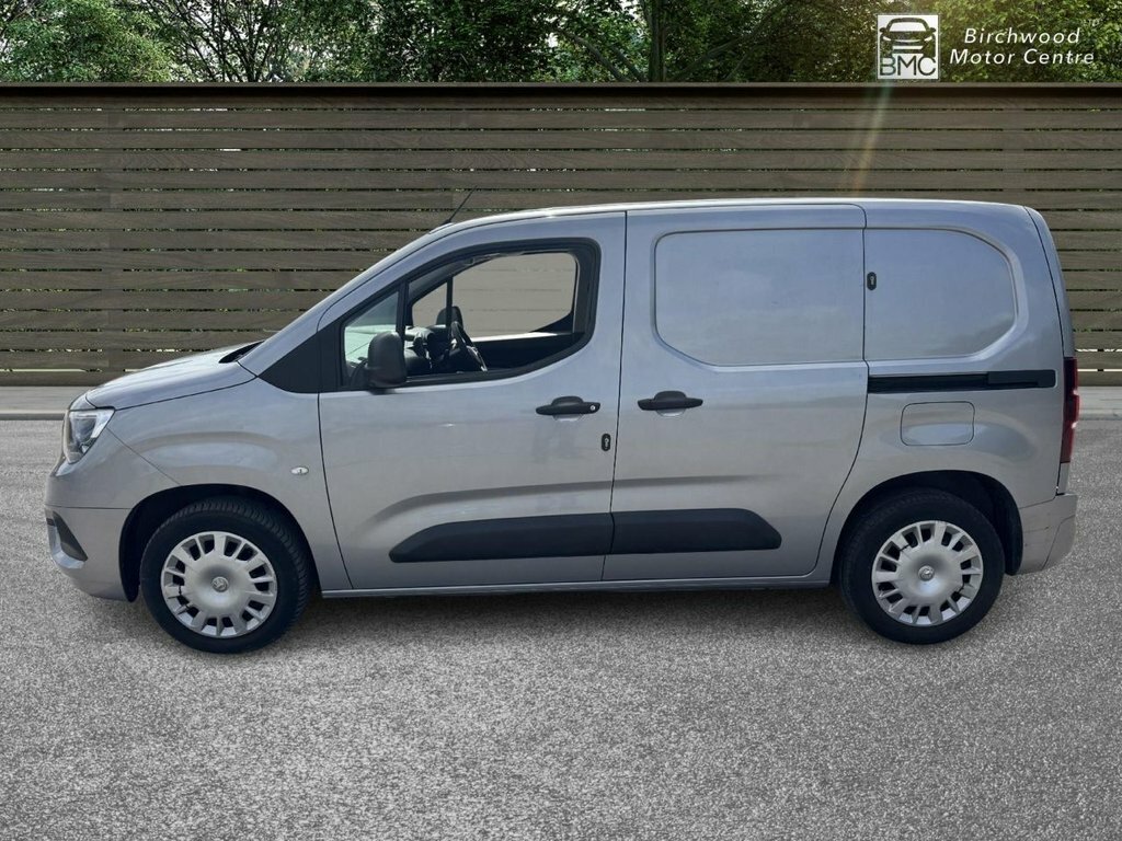 Vauxhall Combo 1.2L Sportive Grey #4