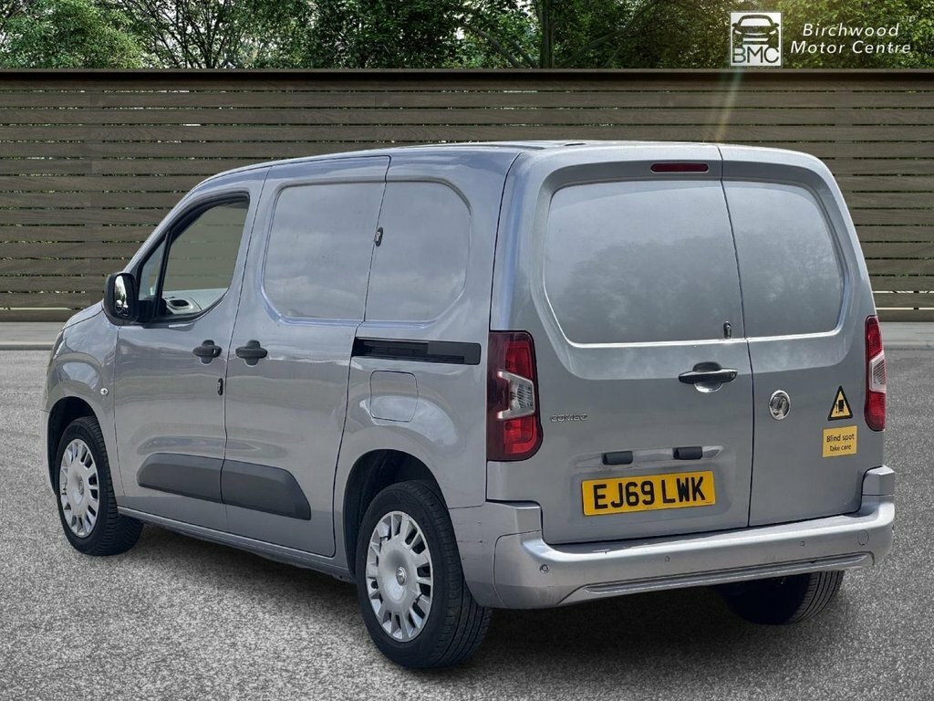 Vauxhall Combo 1.2L Sportive Grey #5