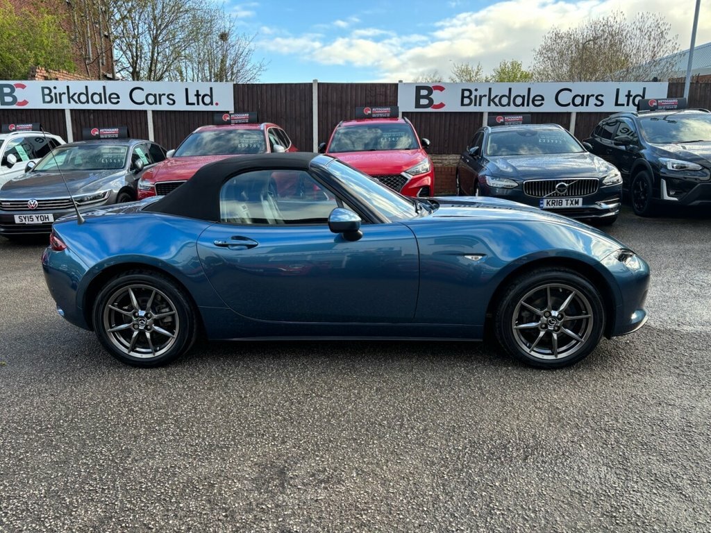 Mazda MX-5 1.5L Sport Blue #4