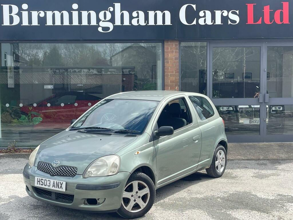 Toyota Yaris Hatchback 1.0 Vvt-i T3 200303 Green