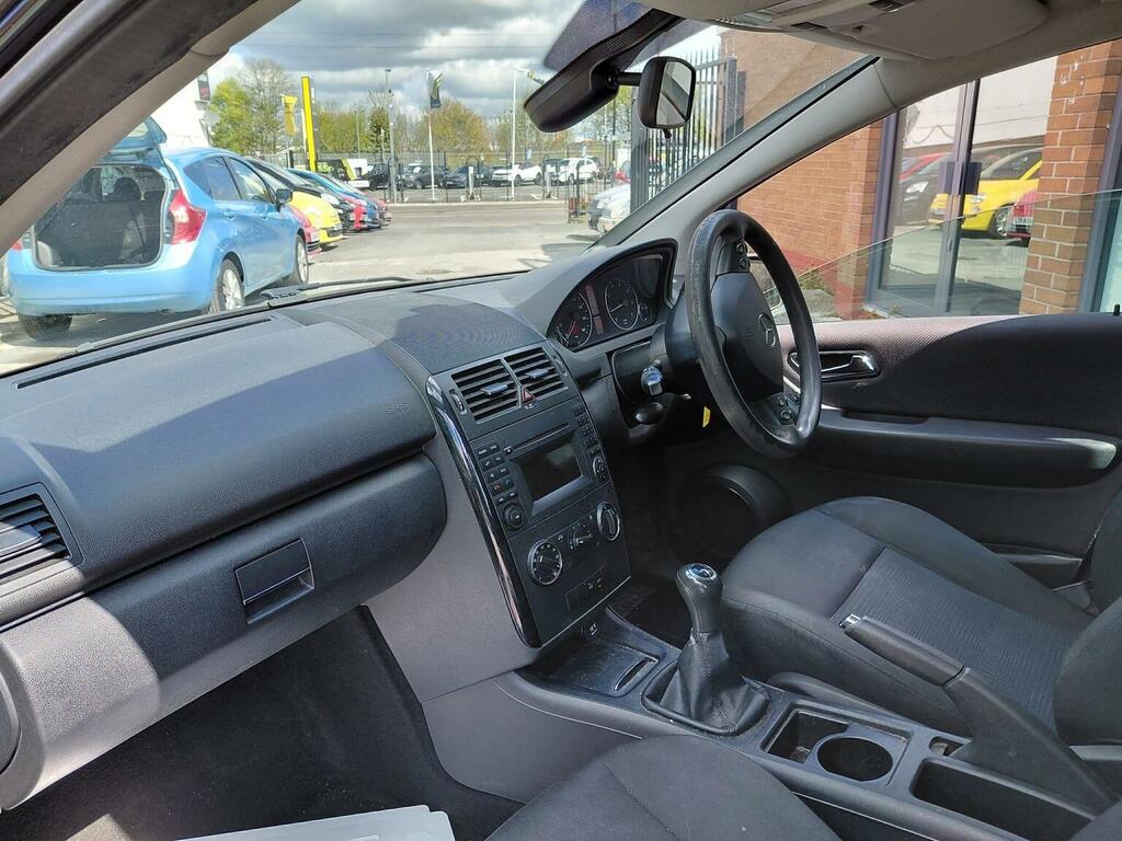 Mercedes-Benz A Class Hatchback 1.5 A160 Blueefficiency Classic Se Black #5