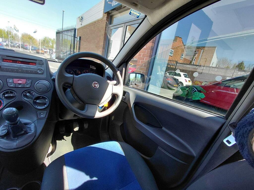 Fiat Panda Hatchback 1.2 Dynamic 200857 Black #2