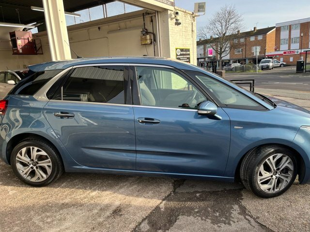 Citroen C4 Picasso 2.0 Bluehdi Exclusive Mpv AJ14XJB Blue #2