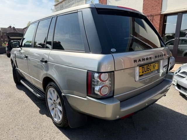 Land Rover Range Rover 4.4 Td V8 Vogue Gold #4
