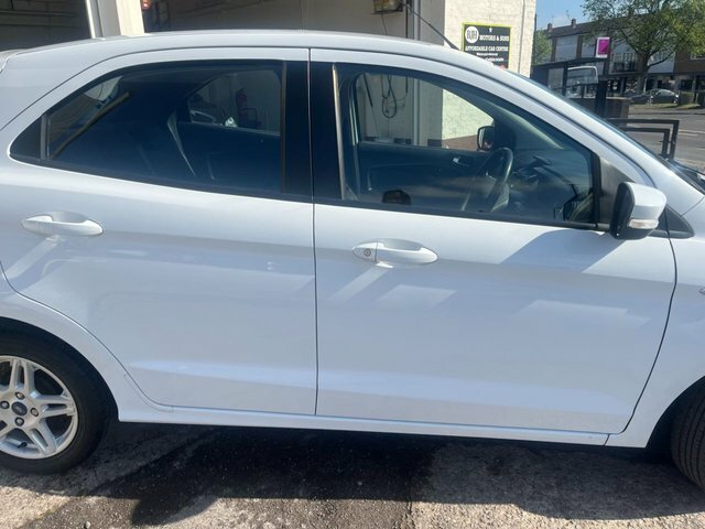 Ford KA+ 1.2 Ti-vct Zetec Hatchback YF17ZJJ White #3