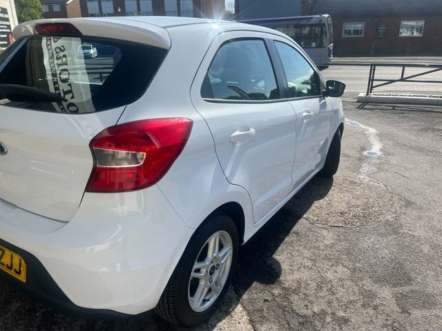 Ford KA+ 1.2 Ti-vct Zetec Hatchback YF17ZJJ White #4