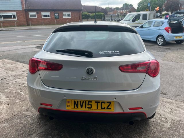 Alfa Romeo Giulietta 1.4 Tb Multiair Qv Silver #5