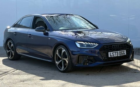 Audi A4 2.0 A4 Black Blue