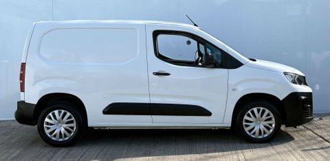 Peugeot Partner 1.5 Partner Professional BG71XBP White #2