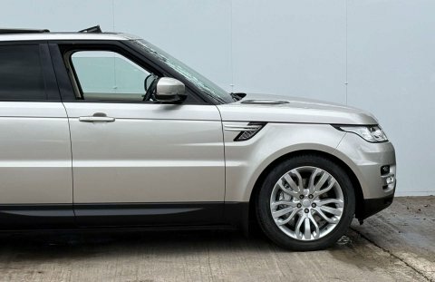 Land Rover Range Rover Sport 3.0 Range Rover CN17ZKU Gold #3