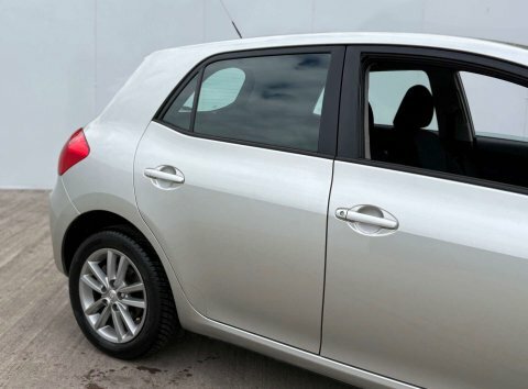 Toyota Auris 1.6 Auris Tr Silver #6