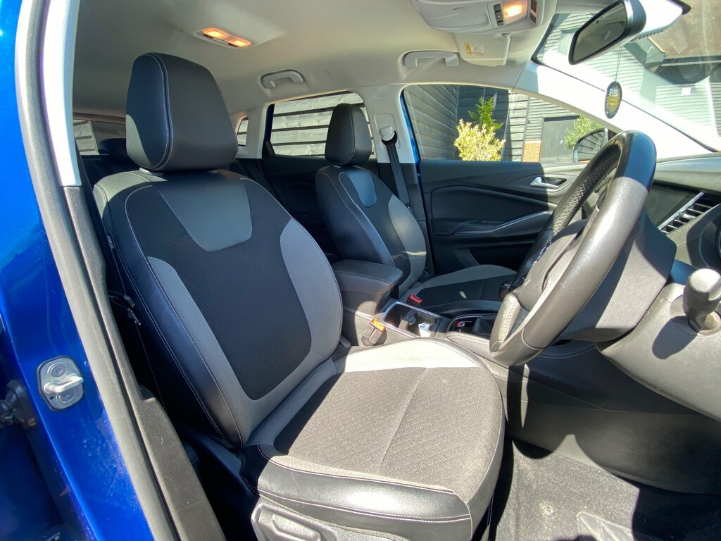 Vauxhall Grandland X 1.2 Turbo Gpf Sport Nav Suv Euro DY68YXO Blue #5