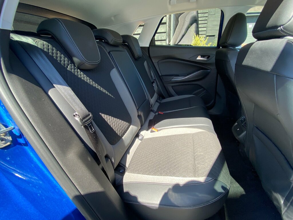 Vauxhall Grandland X 1.2 Turbo Gpf Sport Nav Suv Euro DY68YXO Blue #6