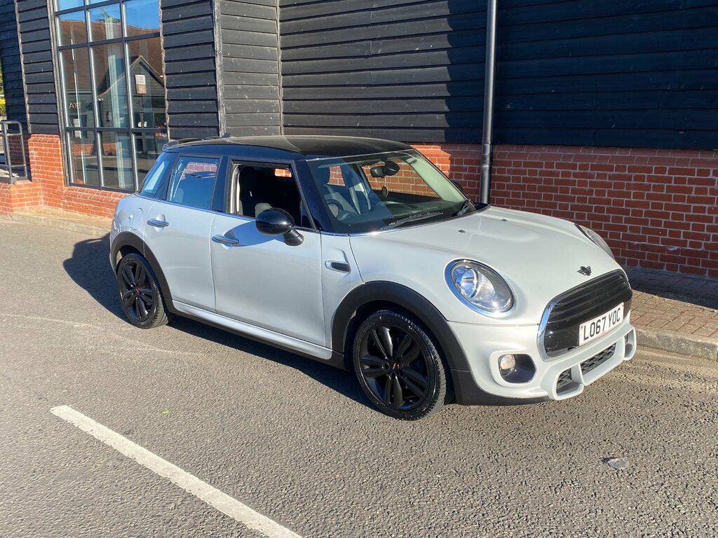 Mini Hatch 1.5 Cooper Hatchback Euro 6 Ss Silver