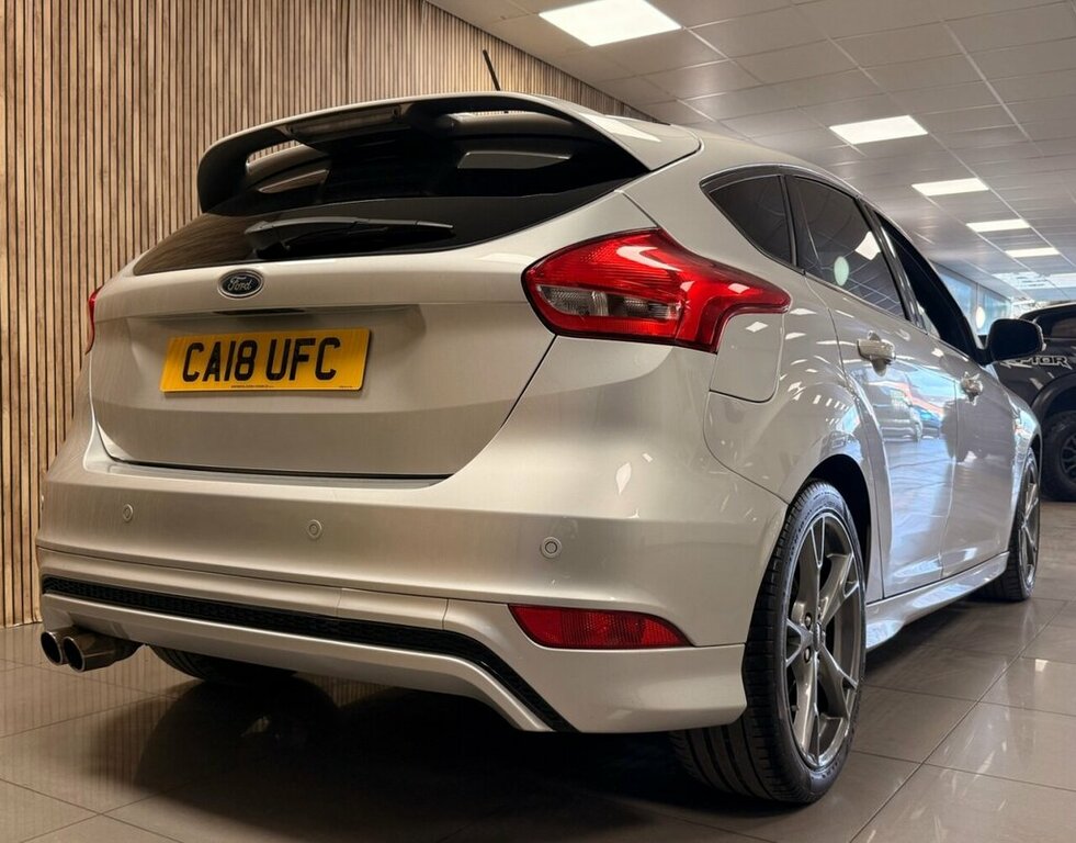 Ford Focus 1L St-line X CA18UFC Silver #5