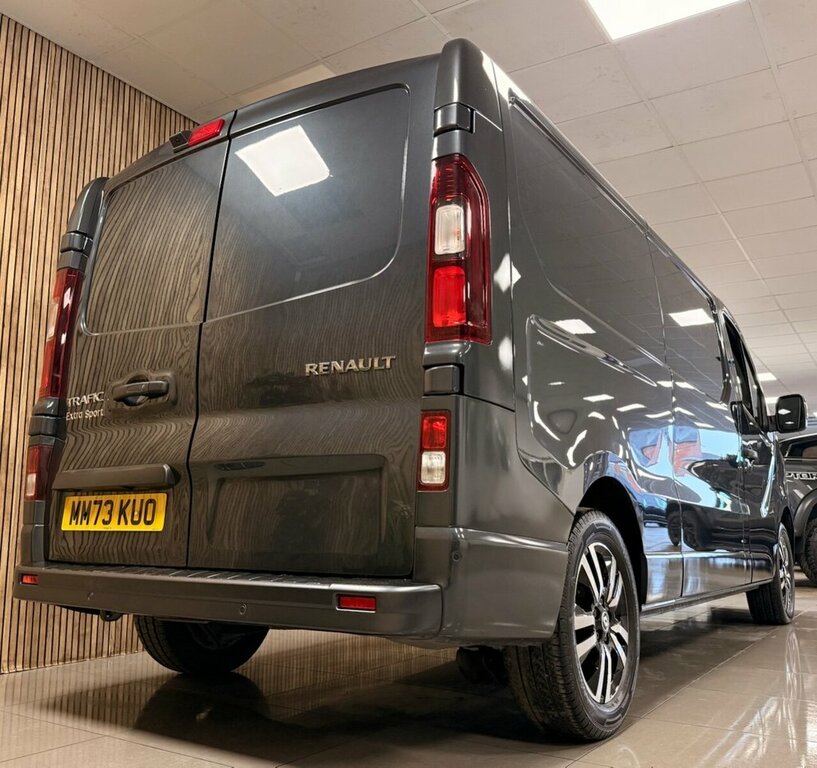 Renault Trafic 2L Extra Sport MM73KUO Grey #3