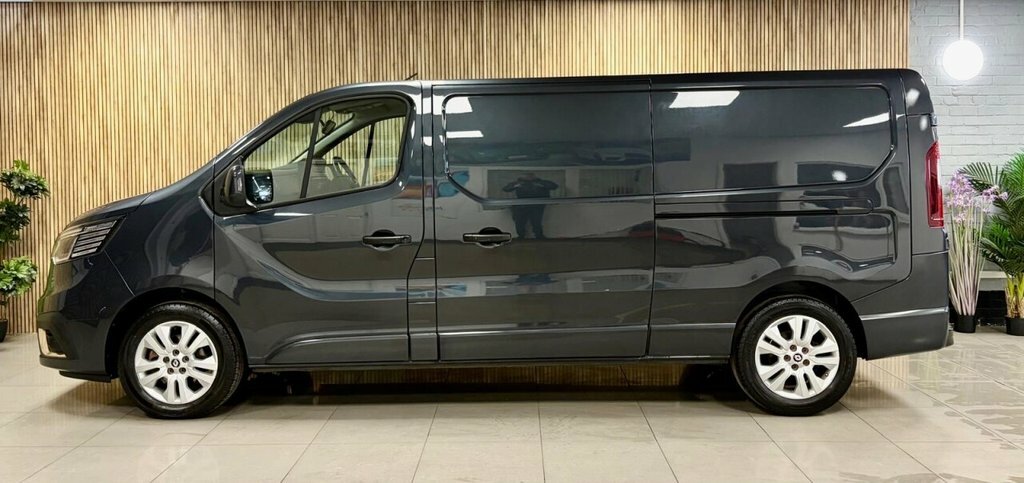 Renault Trafic 2L Extra MA74KYG Grey #5