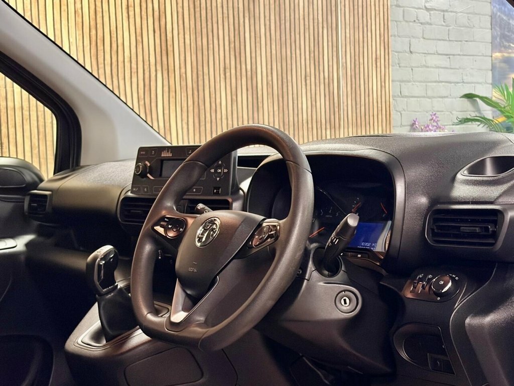 Vauxhall Combo 1.6L Sportive WP69LUD Grey #2