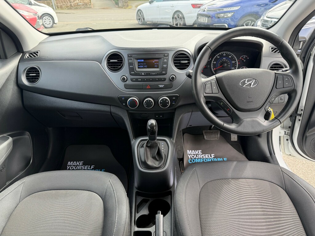 Hyundai I10 1.2 Se Hatchback Euro 6 87 Ps FP69OND White #4
