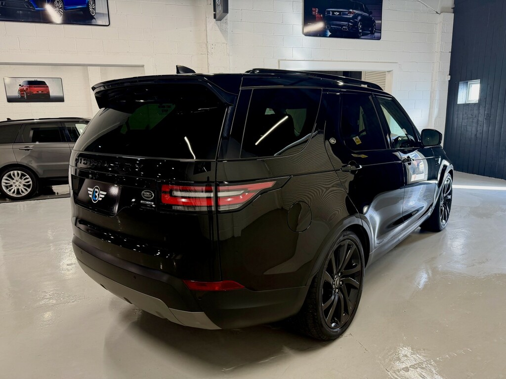 Land Rover Discovery Suv 3.0 Td V6 Hse 201818 FE18ZFX Black #2