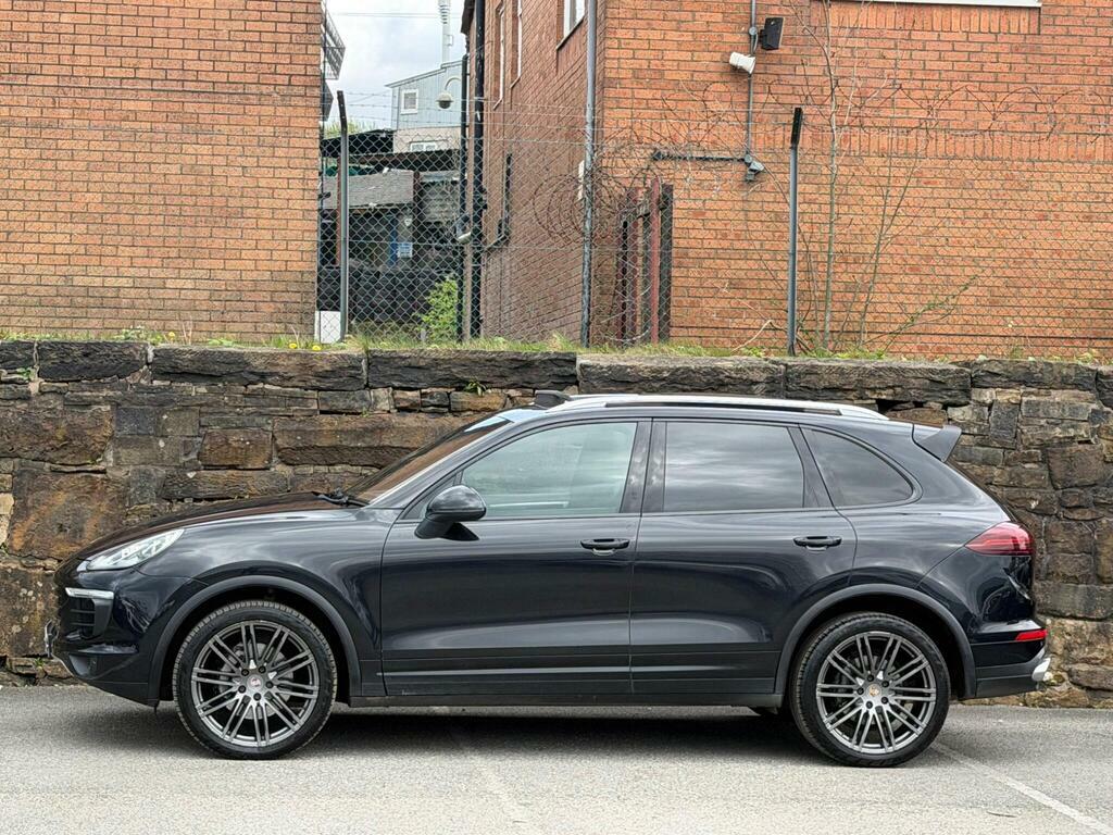 Porsche Cayenne 3.0 Td V6 Tiptronics 4Wd Euro 6 S S Black #4