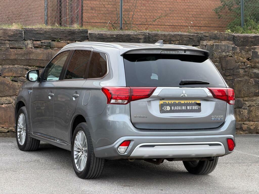 Mitsubishi Outlander 2.4H Twinmotor 13.8Kwh Juro Cvt 4Wd Euro 6 S S Grey #5