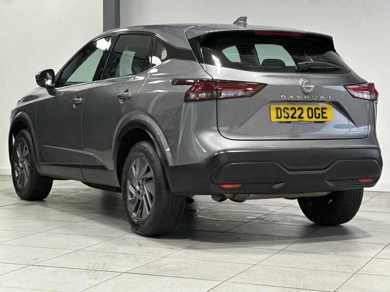 Nissan Qashqai 1.3 Dig-t Mh 158 Acenta Premium DS22OGE Grey #2