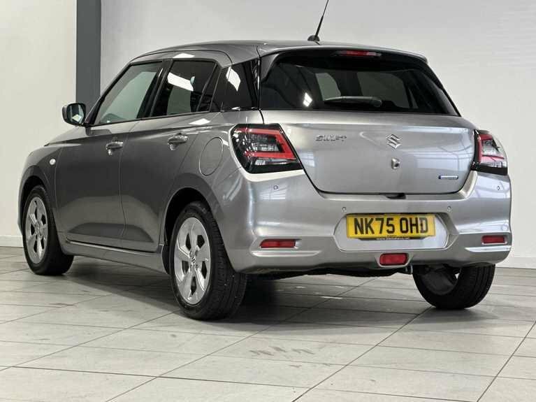 Suzuki Swift 1.2 Mild Hybrid Motion NK75OHD  #2