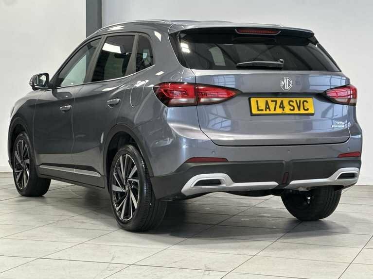 MG ZS 1.5 Hybrid Trophy LA74SVC  #2