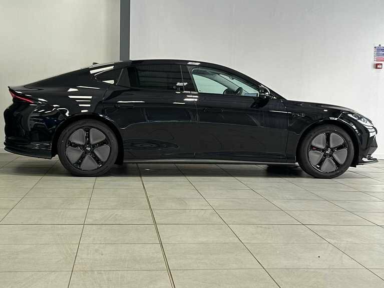 MG IM5 217Kw Standard Range 75Kwh #4