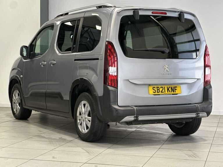 Peugeot Rifter 1.5 Bluehdi 100 Allure SB21KNF Grey #2