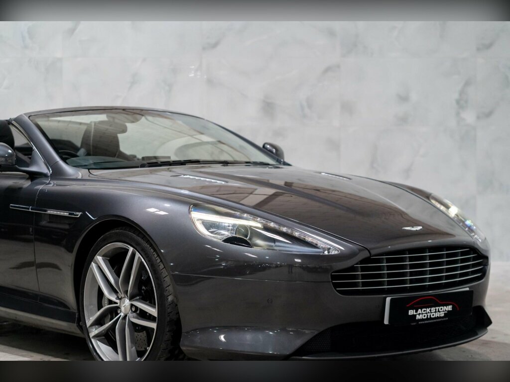 Aston Martin Virage Silver #6