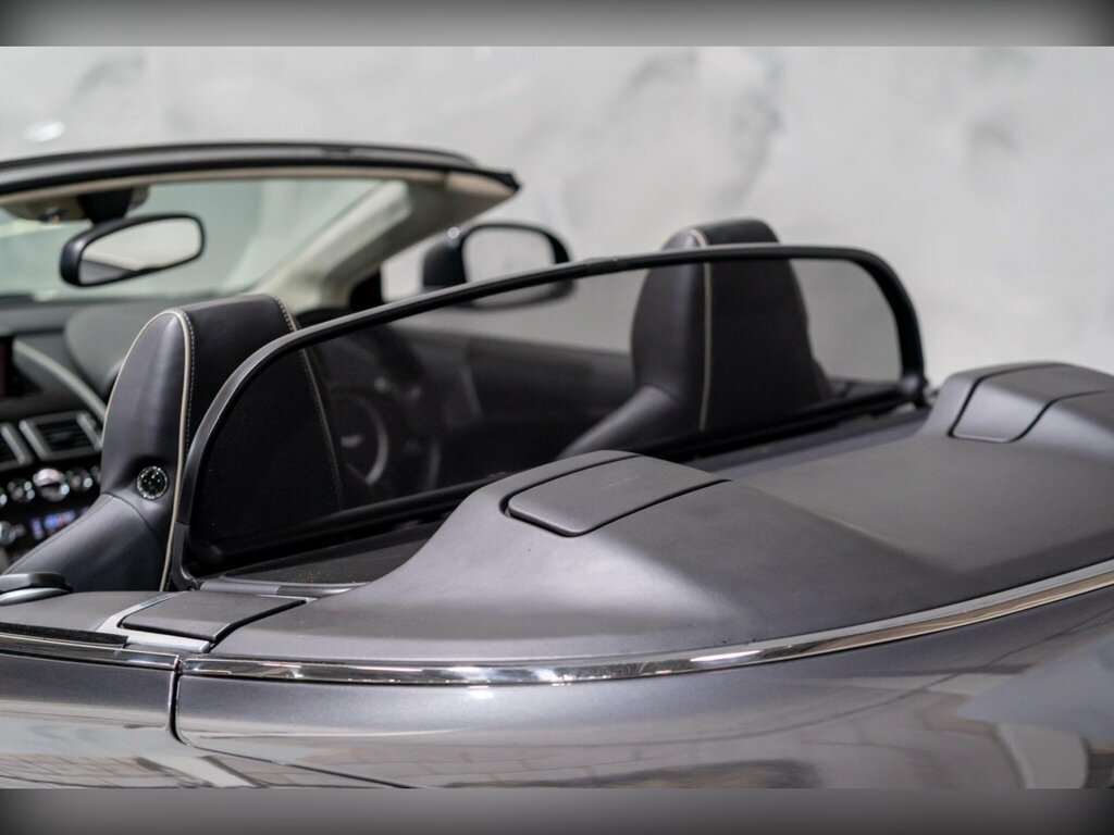 Aston Martin Virage Silver #45