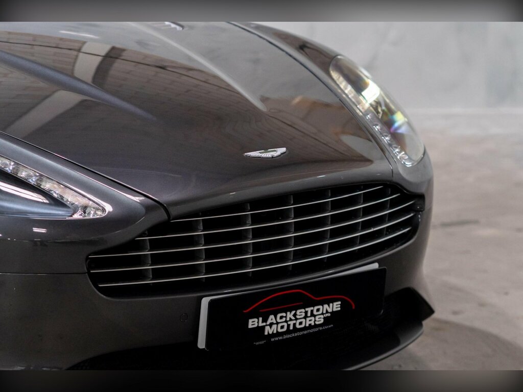 Aston Martin Virage Silver #39