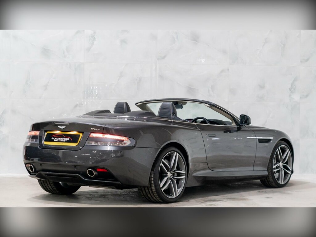 Aston Martin Virage Silver #14