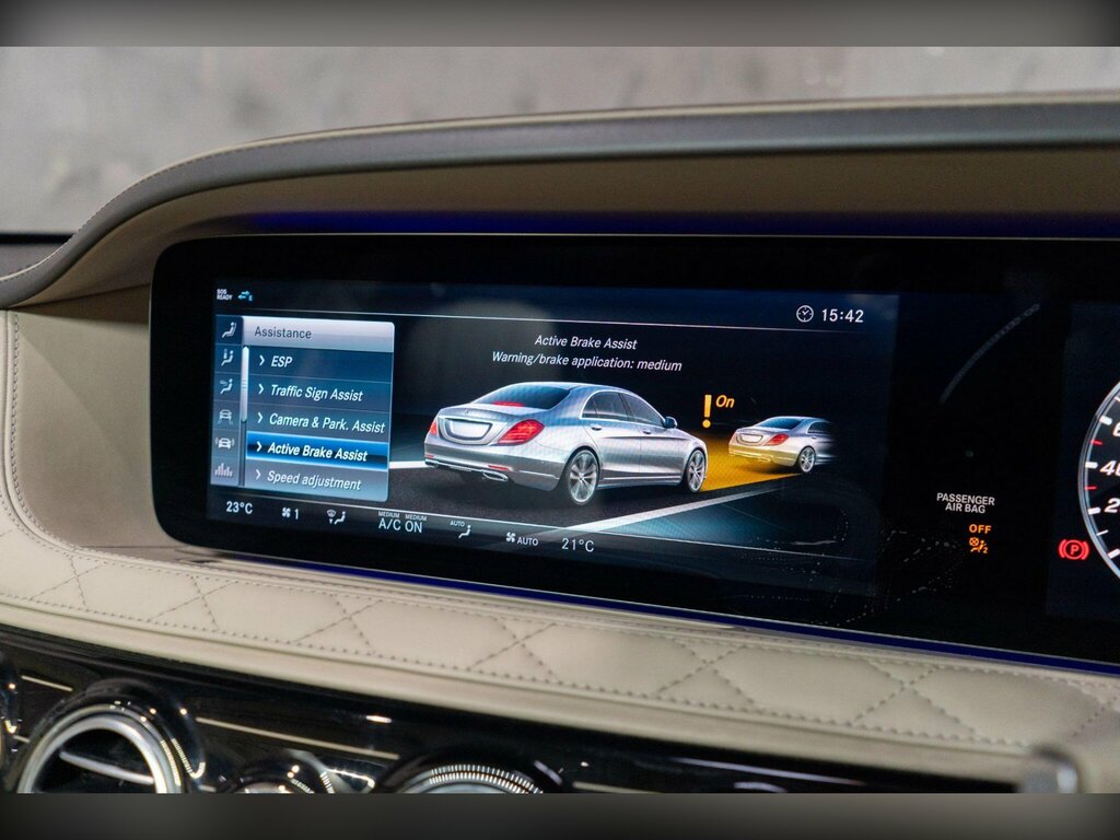 Mercedes-Benz Maybach S Class S 650 Maybach Blue #29